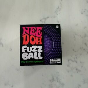 NeeDoh Fuzz Ball - Purple
